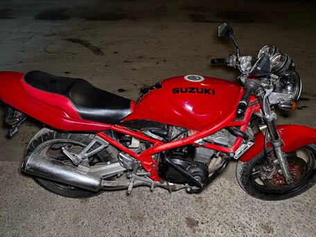 1997 Suzuki Bandit GSF 400, красный, 240000 рублей, вид 5