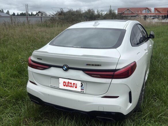 2020 BMW 2 серии Gran Coupe M235i xDrive F44, белый, 4390000 рублей - вид 2