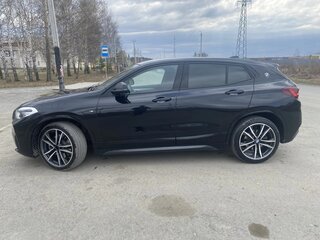 2021 BMW X2 xDrive20i I (F39), чёрный, 4250000 рублей, вид 5