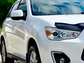 2013 Mitsubishi ASX I Рестайлинг, белый, 885000 рублей, вид 2
