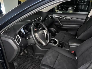 2017 Nissan X-Trail III, синий, 1650000 рублей, вид 4