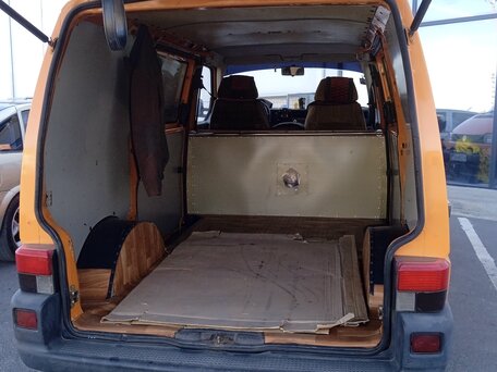 1997 Volkswagen Transporter, оранжевый, 850000 рублей, вид 4