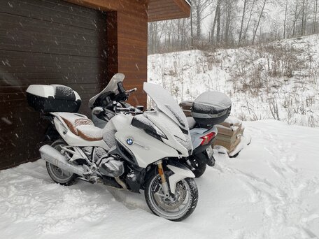 2021 BMW R 1250 RT, белый, 2250000 рублей, вид 1
