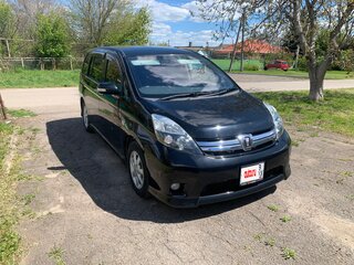 2011 Toyota ISis I Рестайлинг, чёрный, 1250000 рублей, вид 1