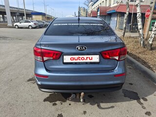 2015 Kia Rio III Рестайлинг, голубой, 550000 рублей, вид 3
