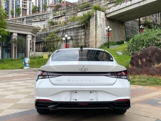 2022 Hyundai Elantra VII (CN7), белый, 1388000 рублей, вид 5