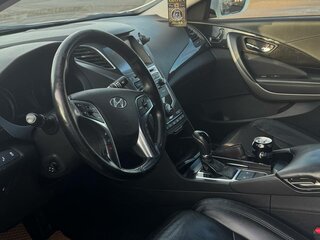 2015 Hyundai Azera II Рестайлинг, белый, 1500000 рублей, вид 5