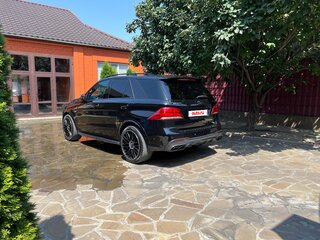 2016 Mercedes-Benz GLE AMG 43 AMG I (W166), чёрный, 3500000 рублей, вид 4