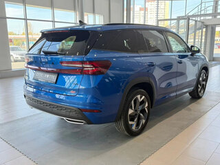 2025 Skoda Kodiaq II, синий, 7150000 рублей, вид 4
