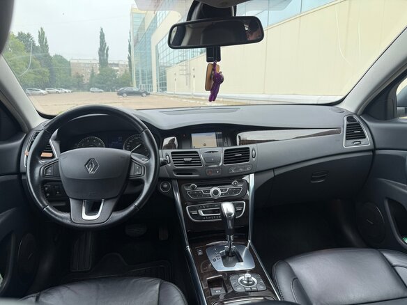 2011 Renault Latitude I, серый, 1200000 рублей - вид 10