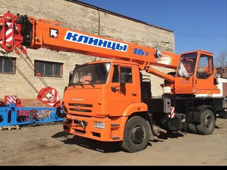 2022 Клинцы КС-35719-1-02, красный, 7700000 рублей, вид 3