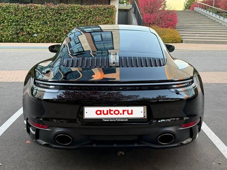 2022 Porsche 911 Carrera 4 GTS VIII (992), чёрный, 16400000 рублей, вид 4