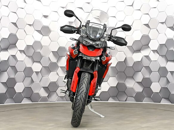 2020 Triumph Tiger 900, красный - вид 4