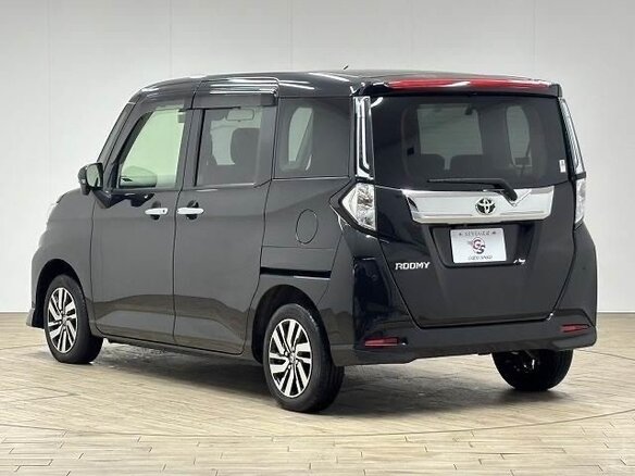 2021 Toyota Roomy I Рестайлинг, чёрный - вид 4