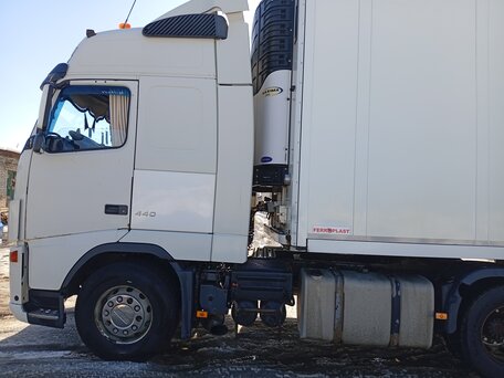2008 Volvo FH, белый, 2650000 рублей, вид 4