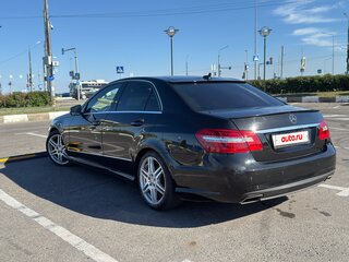 2013 Mercedes-Benz E-Класс 350 IV (W212, S212, C207), чёрный, 1500000 рублей, вид 5