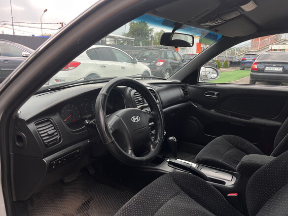 2006 Hyundai Sonata ТагАЗ IV (EF) Рестайлинг, серый - вид 13