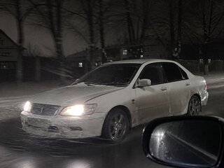 2000 Mitsubishi Lancer Cedia IX, белый, 260000 рублей, вид 1