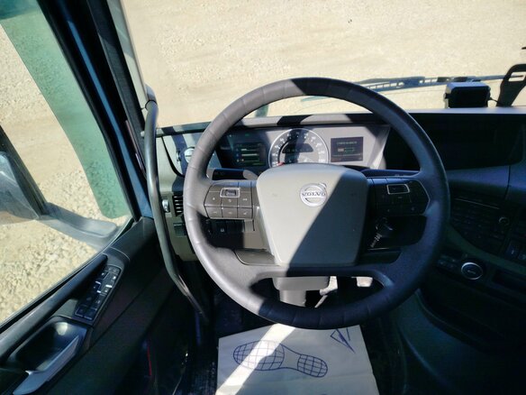 2019 Volvo FH, синий, 6912800 рублей - вид 4