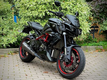 2017 Yamaha MT-10, чёрный, 1250000 рублей, вид 1