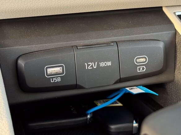 2025 Kia Carens IV (KY), чёрный, 2700200 рублей - вид 19