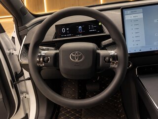 2026 Toyota bZ3X 50 kWh, белый, 2300000 рублей, вид 4