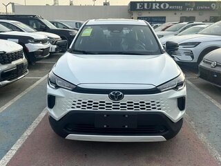 2026 Toyota Corolla Cross I Рестайлинг, белый, 4000000 рублей, вид 1