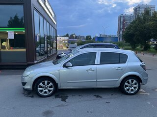2007 Opel Astra H Рестайлинг, серый, 360000 рублей, вид 4