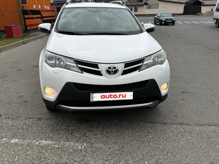 2015 Toyota RAV4 IV (XA40), белый, 1650000 рублей, вид 1
