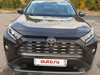 2021 Toyota RAV4 V (XA50), коричневый, 3510000 рублей, вид 1