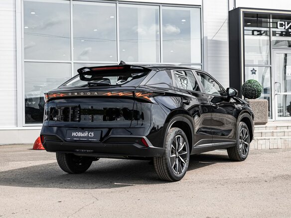 2026 Omoda C5 II, чёрный - вид 1