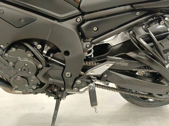 2013 Yamaha FZ1, чёрный, 550000 рублей - вид 16