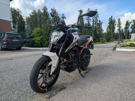 2017 KTM 250 Duke, белый, 330000 рублей, вид 1