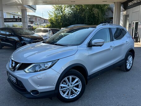 2017 Nissan Qashqai II, серебристый, 1690000 рублей, вид 2