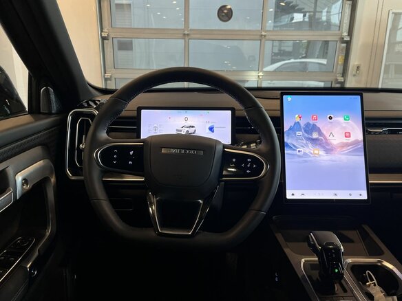 2024 Jaecoo J7 I, чёрный, 2150000 рублей - вид 9
