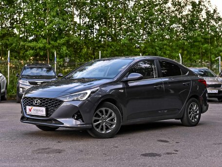 2021 Hyundai Solaris II Рестайлинг, серый, 1432000 рублей, вид 1