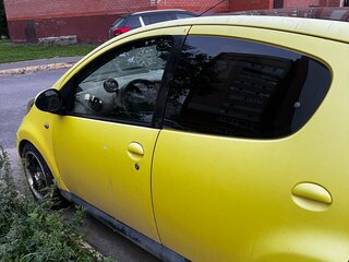 2007 Peugeot 107 I, жёлтый, 350000 рублей, вид 4