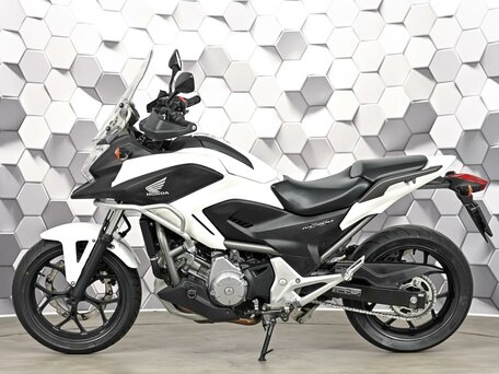 2012 Honda NC 700X, белый, 577000 рублей, вид 4