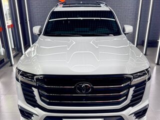 2021 Toyota Land Cruiser 300 Series, серый, 10790000 рублей, вид 3