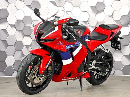 2022 Honda CBR 600RR, красный, 1385000 рублей, вид 2