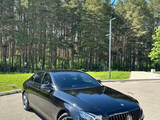 2016 Mercedes-Benz E-Класс 200 V (W213, S213, C238), чёрный, 3100000 рублей, вид 2