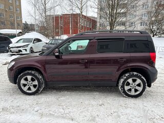 2012 Skoda Yeti I, пурпурный, 999900 рублей, вид 3