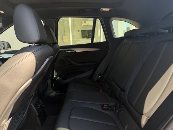 2021 BMW X1 28i xDrive II (F48) Рестайлинг, серый, 2250000 рублей - вид 25