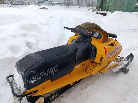 1997 BRP Ski-Doo MXZ Renegade X 600, жёлтый, 300000 рублей, вид 3