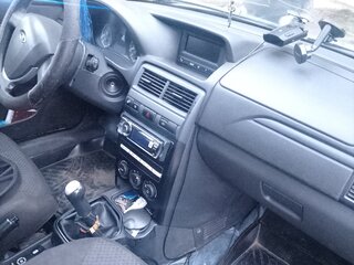 2014 Lada (ВАЗ) Priora I Рестайлинг, серебристый, 630000 рублей, вид 4