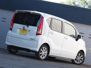 2022 Daihatsu Move VI Рестайлинг, белый, 600000 рублей, вид 4