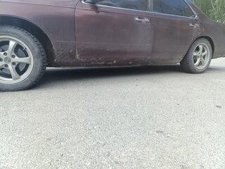 1996 Nissan Laurel VII (C34), красный, 300000 рублей, вид 5