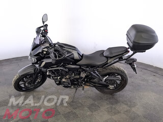 2019 Yamaha MT-07 (FZ-07), серый, 715000 рублей, вид 4