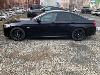 2011 BMW 5 серии 535i xDrive VI (F10/F11/F07), синий, 1950000 рублей, вид 4