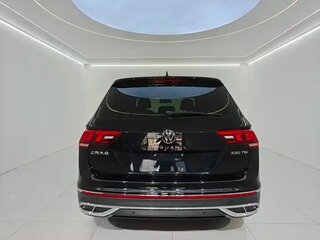 2023 Volkswagen Tiguan L II Рестайлинг (China Market), чёрный, 2500000 рублей, вид 5